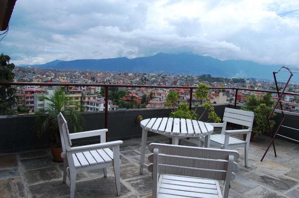 Hotel Sunset View Katmandu Dış mekan fotoğraf